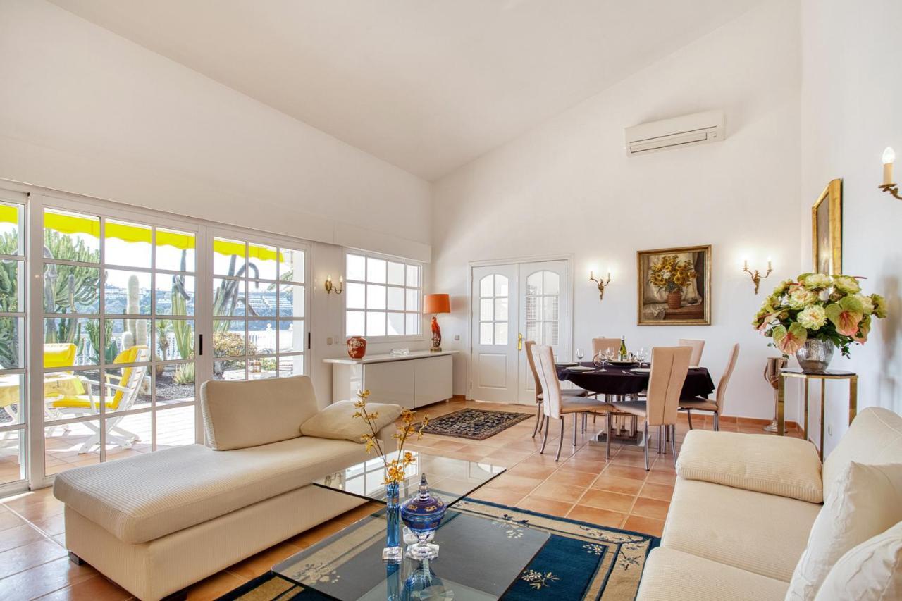 Stunning Villa With Breathtaking Ocean View Mogán Екстериор снимка